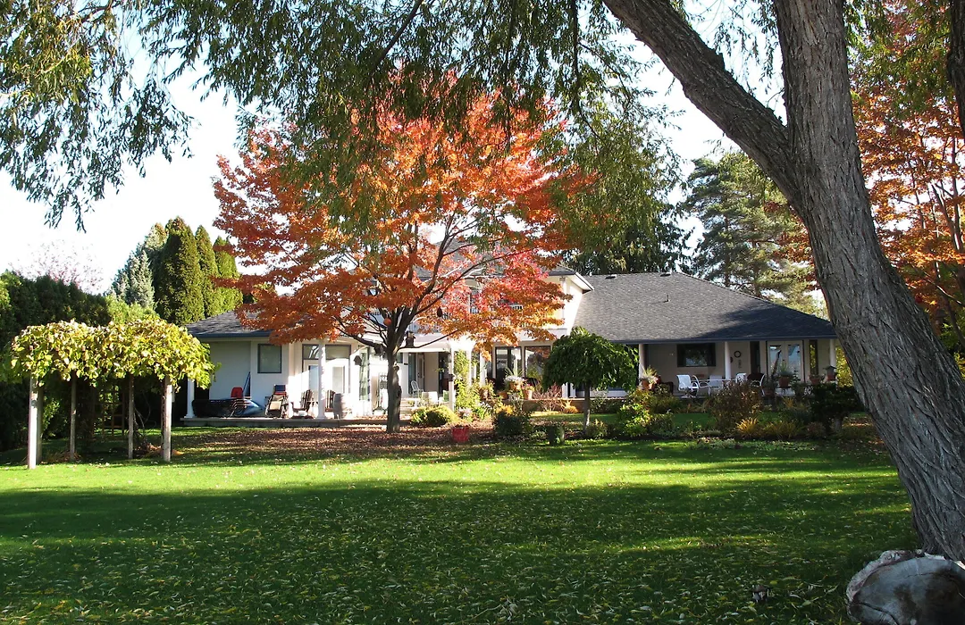 Lakeshore B&B-1