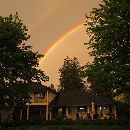 Lakeshore B&B-3